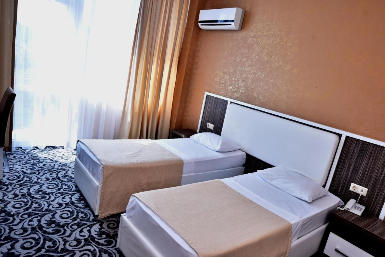 Grand Georgian Palace Batumi Luaran gambar