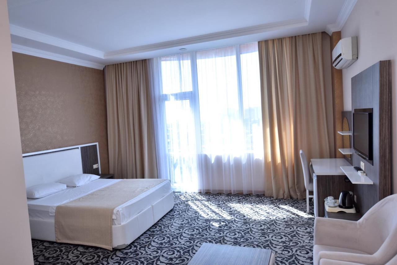 Grand Georgian Palace Batumi Luaran gambar